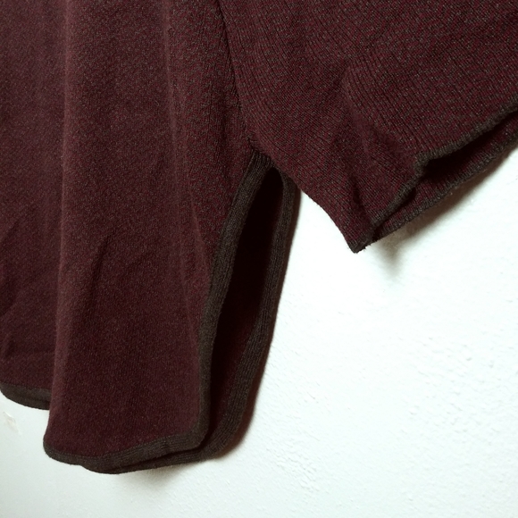 Loft Outlet Knit Oversized Shirttail Poncho Sweater Women's Sizing XS/S - Picture 6 of 12